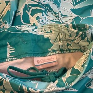 Columbia Aqua and White Patterned Swim Shorts